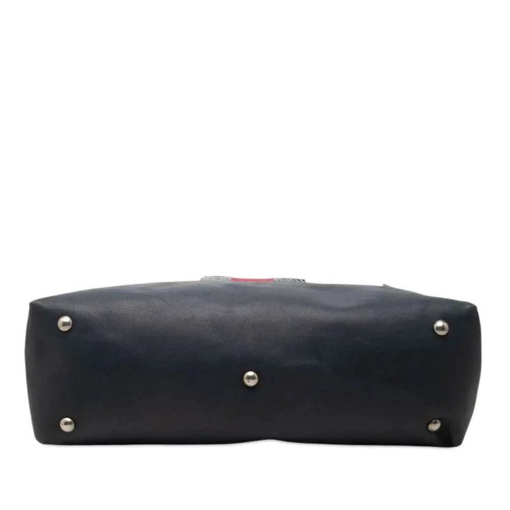 Gucci 15cm closure